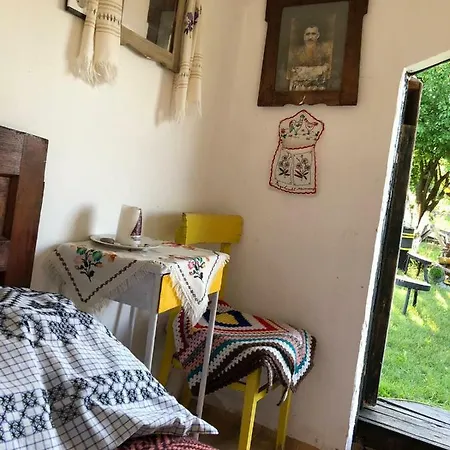 Angelinin Konukevi